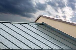 How to Install Metal Roofing